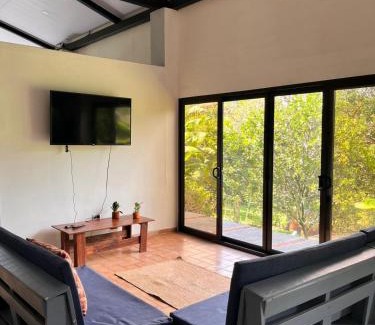 Tarcoles House | Finca Los Almendros