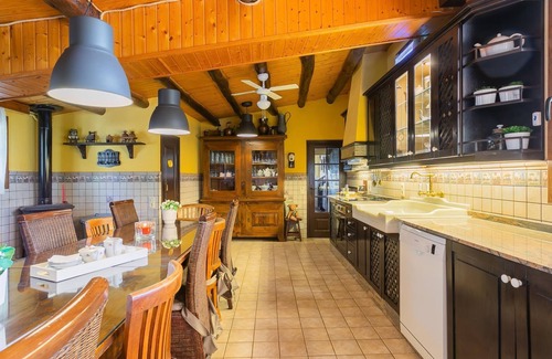 Sant Iscle de Vallalta Cottage | Finca Montnegre Suites and Spa