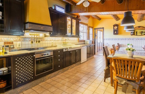 Sant Iscle de Vallalta Cottage | Finca Montnegre Suites and Spa