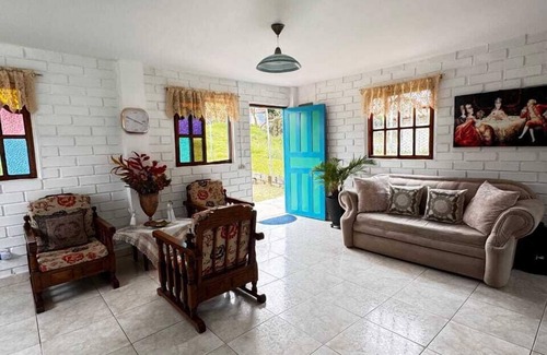 Guatape Cottage | Finca Playa Hermosa