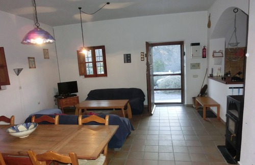 Huebro House | Finca-private pool-very quiet location-sole use-ideal for families