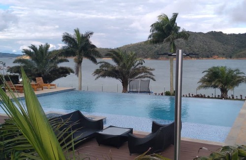 Calima Villa | Finca Sotoma, Vista al Lago Calima, Relajate En Un Lugar De Locura