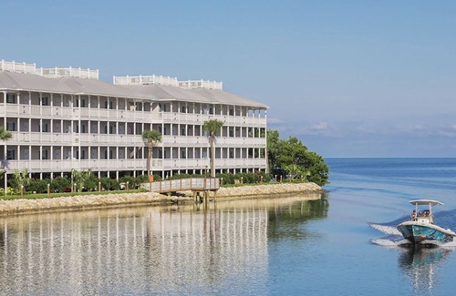 New Town House | π
π’π§ππ’π§π  πππ’π₯π’ Beach House Resort + Amenities, 2-Bedroom