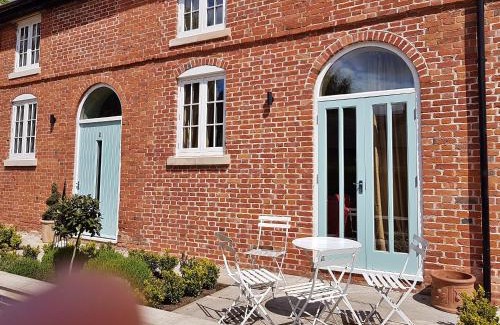 Breedon on the Hill House | Finest Retreats - No 2 Meynell Mews