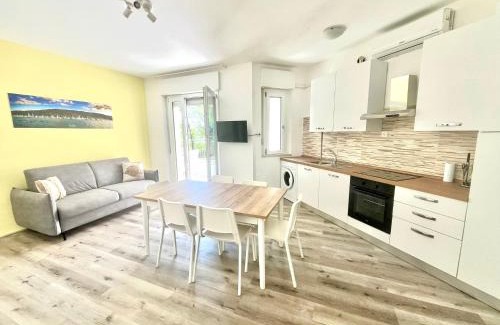 Marina Julia Apartment | Finestra sul mare