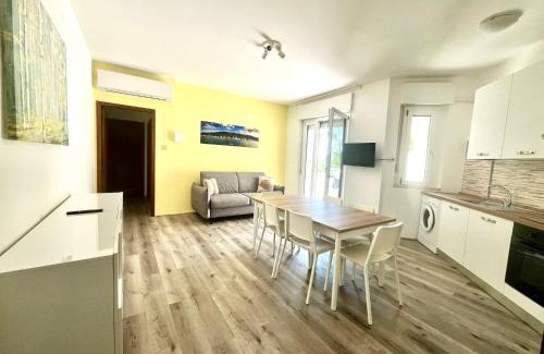 Marina Julia Apartment | Finestra sul mare