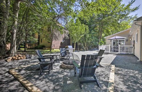 Tobyhanna House | Fire Pit and Furnished Deck Serene Tobyhanna Escape