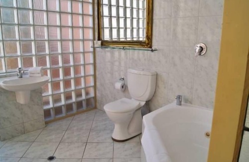 North Adelaide Hotel | Fire Station Inn - 1 bedroom spa suite (Loggia)