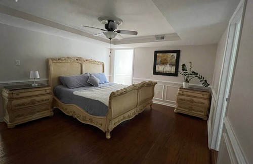 Luray Other | Firefly Farmhouse~Peaceful Retreat ~ Fire Pit+Hot Tub+Pets+Games on 2 Acres