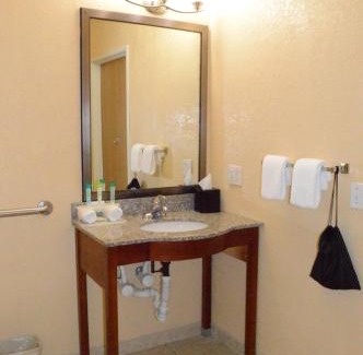 Green River Hotel | First Choice Inn at the Swell