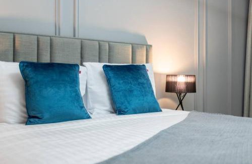 DIFC Apartment | FIRST CLASS 1BR Luxurious DIFC Retreat