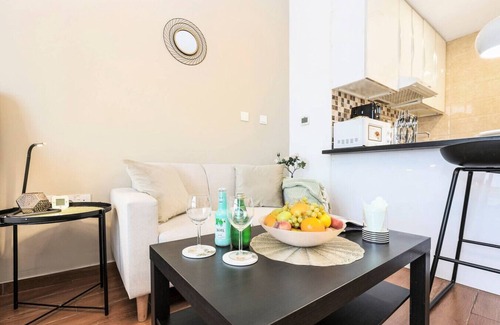 Jumeirah Village Triangle Apartment | FIRST CLASS | Studio | Cozy Vibes | Stylish Escape
