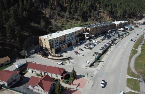 Deadwood House | First Deadwood Cottages