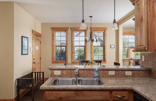 Driggs Condo | First Floor 3BR Condo -BJ # 11