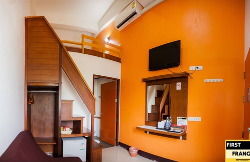 Ko Pha-ngan Hotel | First & Frang Hotel