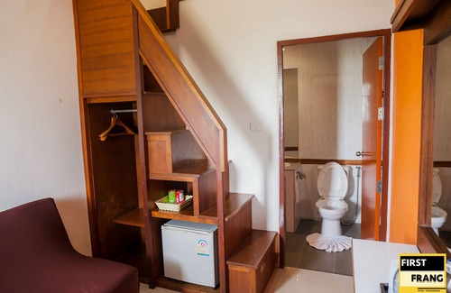 Ko Pha-ngan Hotel | First & Frang Hotel