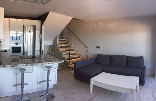 Cadiz Apartment | First line beach in Cádiz. Completely renovated in January 2017, brand new