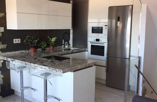 Cadiz Apartment | First line beach in Cádiz. Completely renovated in January 2017, brand new