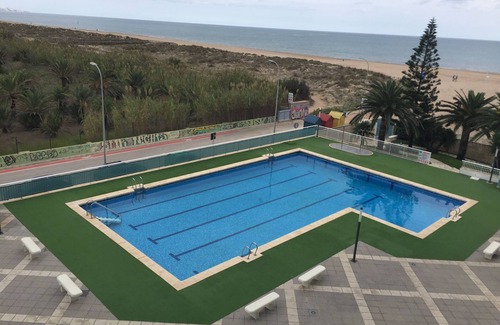 Playa de Gandia Apartment | First sea line, apartment with capacity for six people