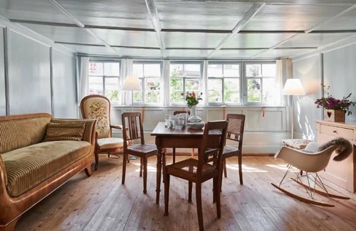 Romanshorn Apartment | Fischerhaus 1 - Vacation in architectural monument