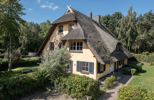 Dierhagen Dorf Apartment | Fischland Ferienhäuser