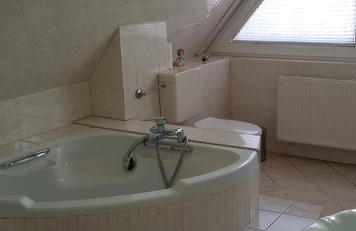 Neeberg House | Fischstübchen Neeberg Fewo 6 – Seeadler