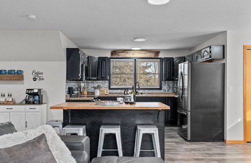 Markesan House | Fish All Day, Firepit Nights, Near Big Green