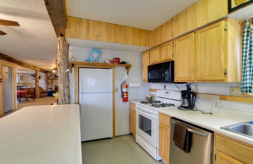 Union County Cabin | Fish, Boat & Hike: ‘The Lodge’ Remote Afton Cabin