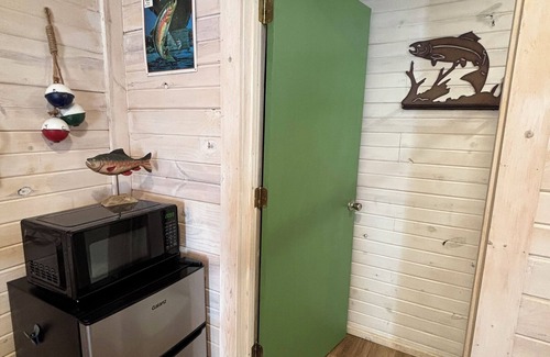 Talihina Cabin | Fish Cabin at Mountain View Retreat