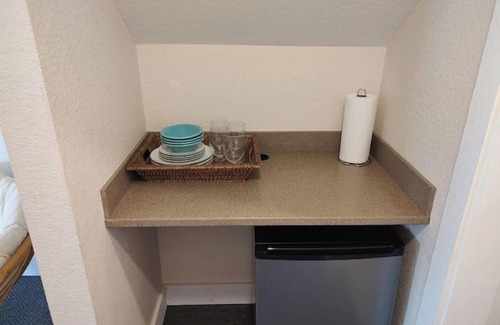 Coinjock House | Fisherman's Bend - Patio on ICW - Dog Friendly!