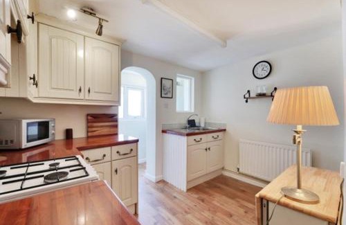 Old Town Hastings House | Fisherman's Cottage in Hastings Old Town