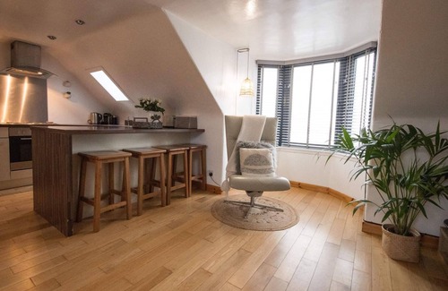 Letham Grange Cottage | 'Fisherman's Cottage' Scandi Style beach front location in the heart of Arbroath