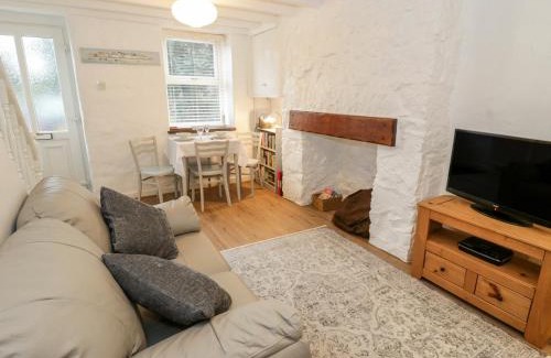 Conwy House | Fishermans Cottage