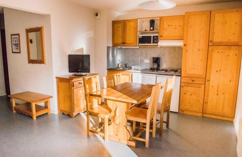 Avrieux Apartment | Fitness, terrace, parking, tv, ski locker, 67m², La Norma