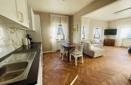 Idar-Oberstein House | Fitter's room accommodation in the center