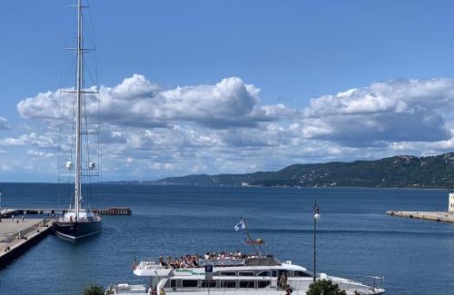 Trieste City Centre House | Five Flowers Guest House