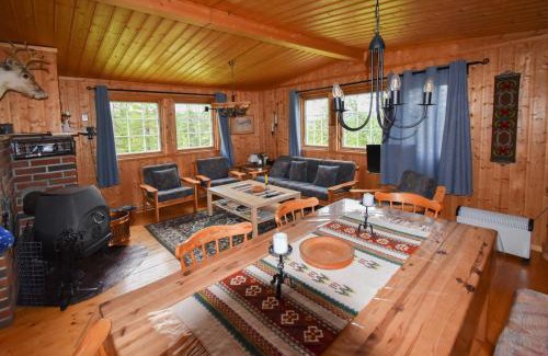 Tokke House | Fjellhytten by Norgesbooking - cozy traditional cabin