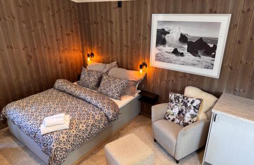 Luster Apartment | Fjord Cabin with Panoramic View & Private Balcony