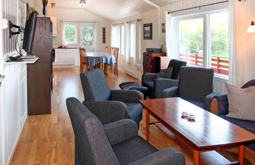 Tysnes House | Fjordglytt by Interhome