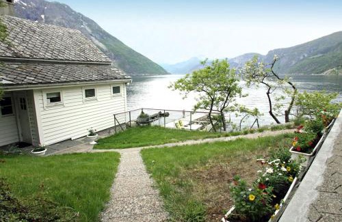 Eidfjord House | Fjordperlen