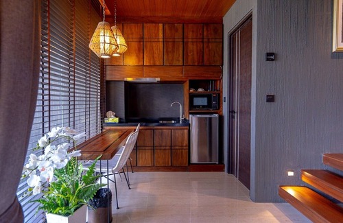 Choeng Thale Villa | Flabbergasting 1BR Duplex-style-Pool Villa | Mountain View