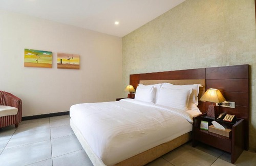 Thiruvananthapuram Hotel | Flamingo Inn Trivandrum