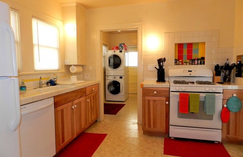 Beach Barber Tract House | FLASH SALE!* FIRST CLASS ACCOMMODATIONS AT COACH CLASS RATES! CLICK FOR DETAILS