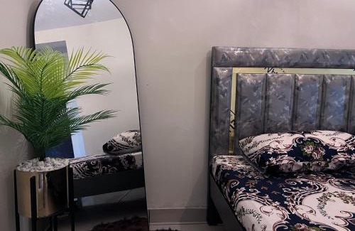 D.H.A. House | Flat 101 Vibes