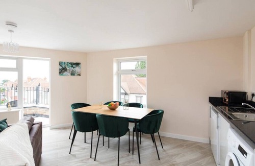 Sudbury Apartment | Flat 3 · homely - North Wembley London Apartment
