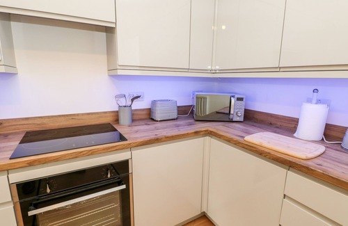 Eastgate House | FLAT ABOVE 27, family friendly in Bishop Auckland