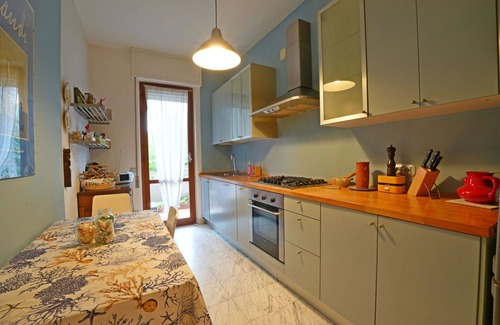 Marina di Massa Apartment | Flat at 550 meters from the Sea