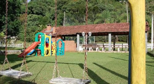 Aguas de Lindoia Apartment | FLAT-Cavalinho Branco-Águas de Lindoia