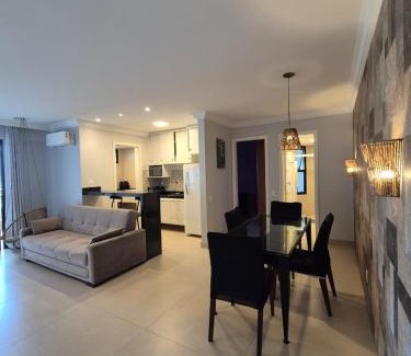 Santa Helena Apartment | Flat com piscina, academia e vista para o mar