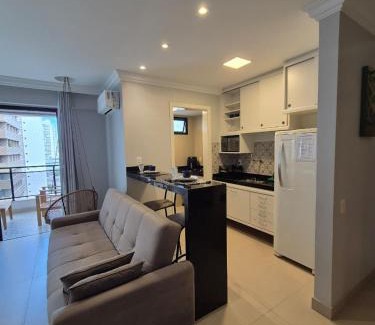 Santa Helena Apartment | Flat com piscina, academia e vista para o mar